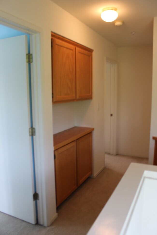 Building Photo - 4910 Hibernia Dr