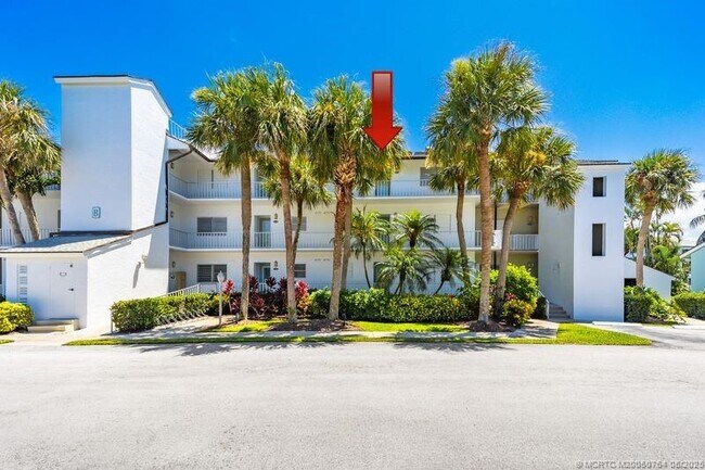 Building Photo - 1550 NE Ocean Blvd