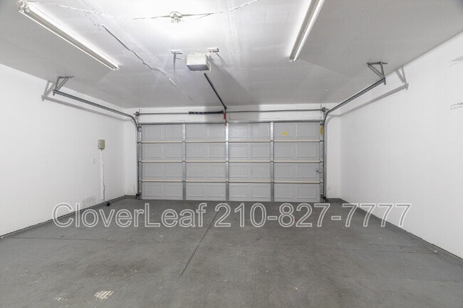 Building Photo - 125 Jordan Pl