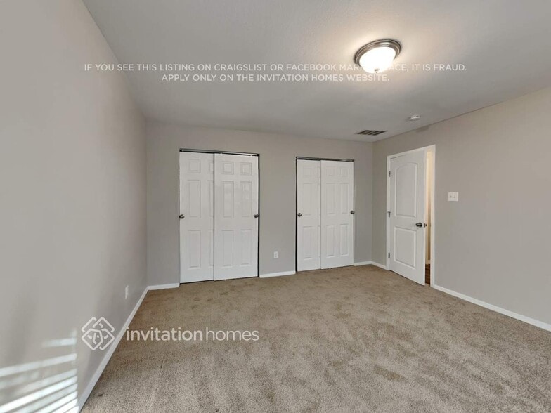 Building Photo - 2613 Bennington Ct