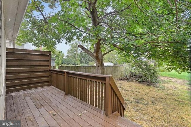 Building Photo - 3 Bedroom Feyetteville PA