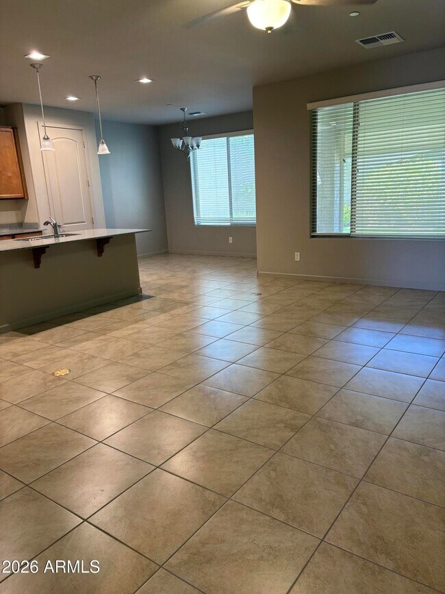 Building Photo - 606 Tapco Ln