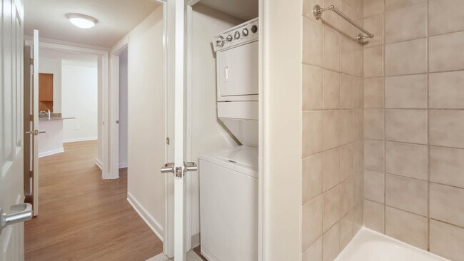 In-home Washer and Dryer - 2400 M