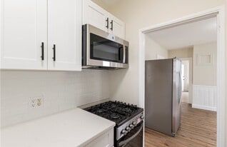 Building Photo - 9 Woodbine St
