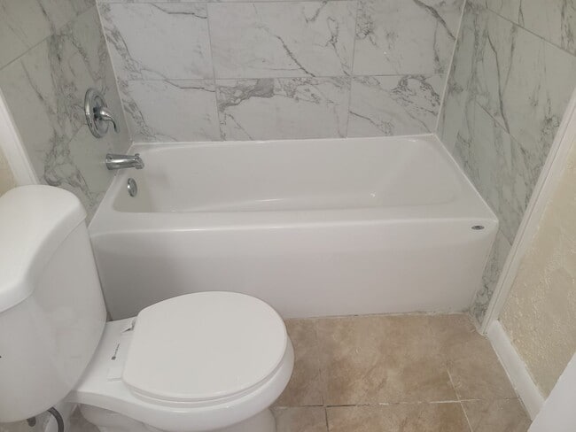 Building Photo - 508 Booker St