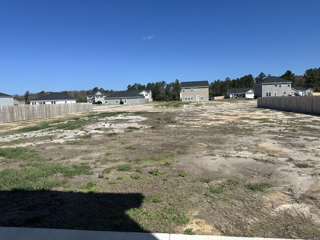 Building Photo - 96 Deerfield Dr NE