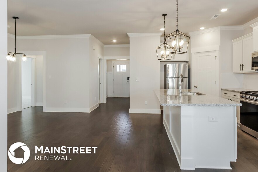 Building Photo - 14628 River Birch Ln