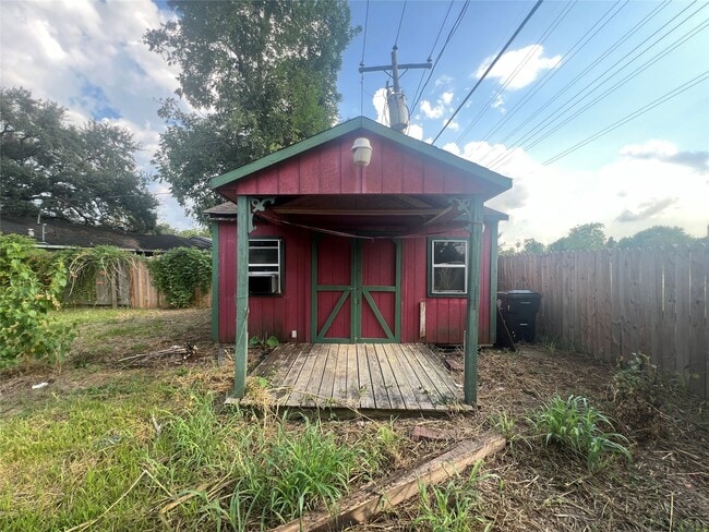 Building Photo - 7214 Redding Rd