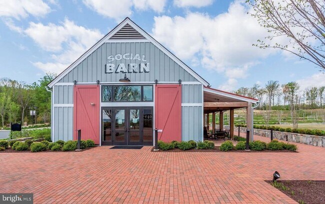 Building Photo - 18095 Red Mulberry Rd