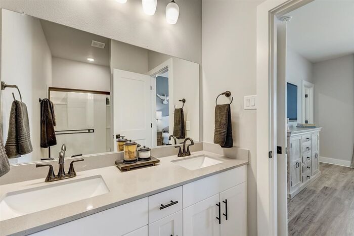 Building Photo - 4616 Serverus Wy