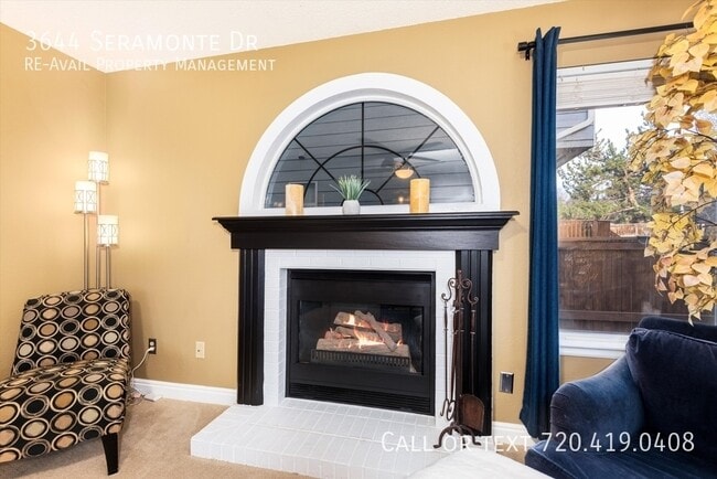 Building Photo - 3644 Seramonte Dr