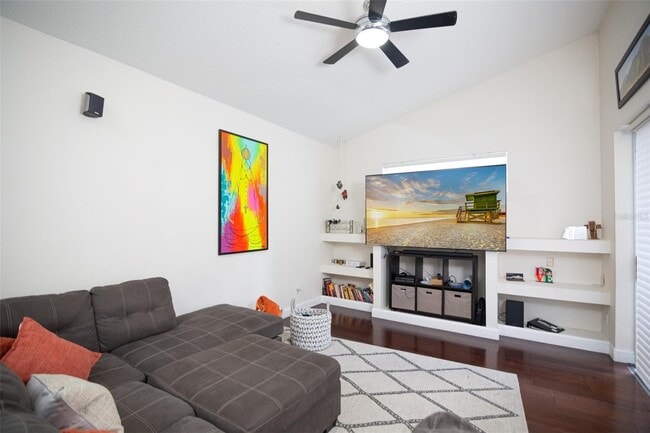 Building Photo - 4737 Chalfont Dr