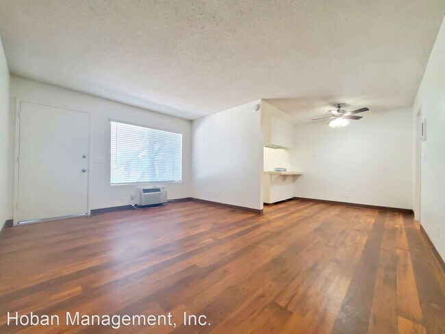 Building Photo - 770 S Magnolia Ave