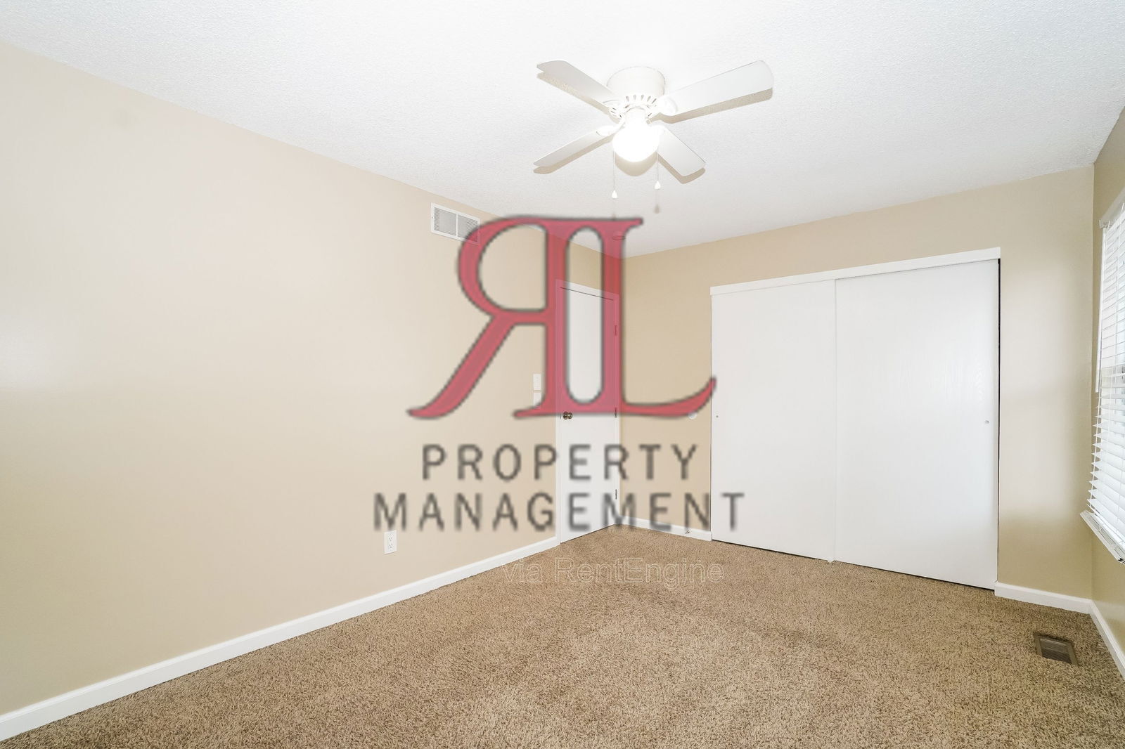 Building Photo - 836 Hickok Dr