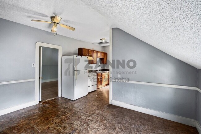Building Photo - 28 Kimball Ave