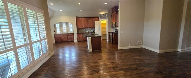 Building Photo - 2323 Tawny Owl Rd