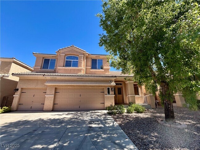 Primary Photo - 10824 Vineyard Pass St