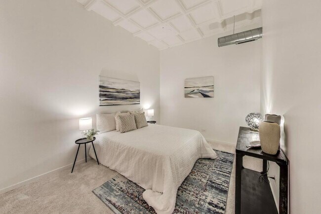 Building Photo - 1307 S Wabash Ave