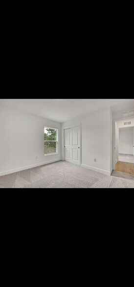 Building Photo - 4099 Jason Rd