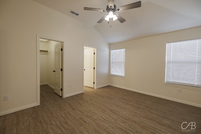 Building Photo - For Lease