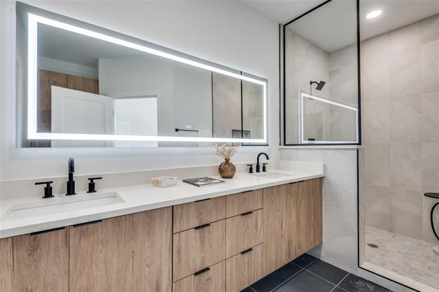 Building Photo - 7305 Flyers Wy