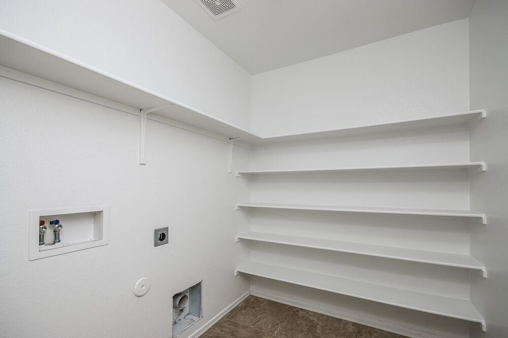 Building Photo - 9415 Virginia Ave