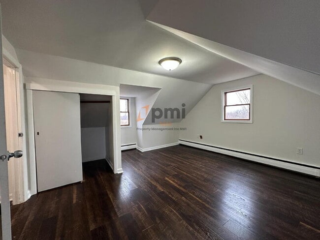 Building Photo - 7457 Clay St