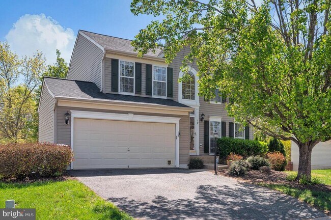 Building Photo - 30 Aurelie Dr