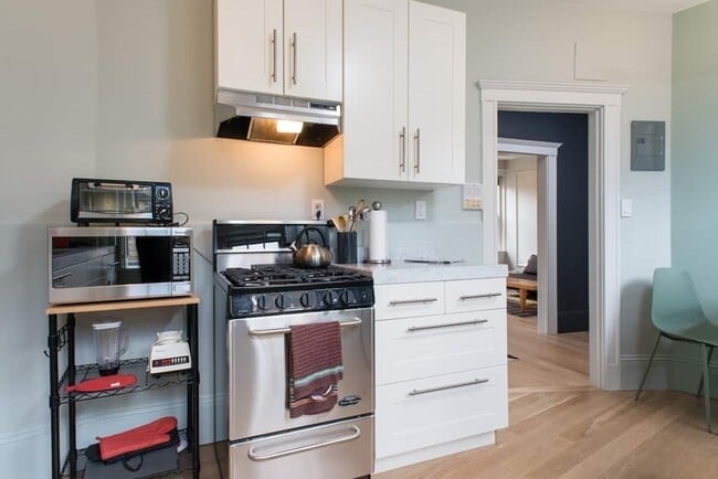 Building Photo - 455 Washington St