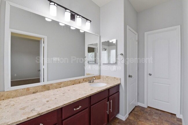 Building Photo - 17142 Amarose Dr