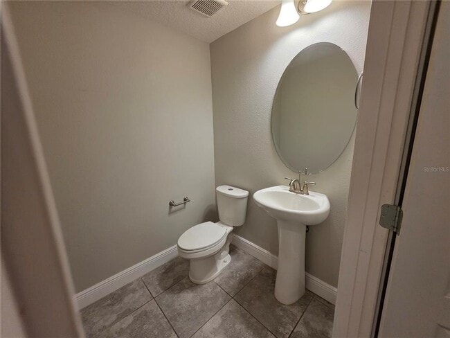 Building Photo - 14039 Helsby St