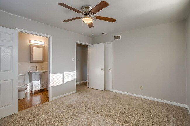 Building Photo - Great 4 Bed, 2 Bath Rental Available for New Tenants- 76134