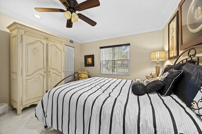 Building Photo - 21691 Tall Palm Cir