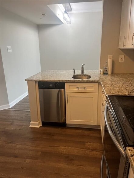 Building Photo - 199 14th St NE