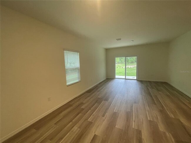 Building Photo - 4905 SW 51st Rd