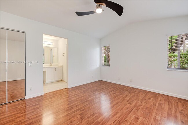 Building Photo - 1509 Canary Island Dr