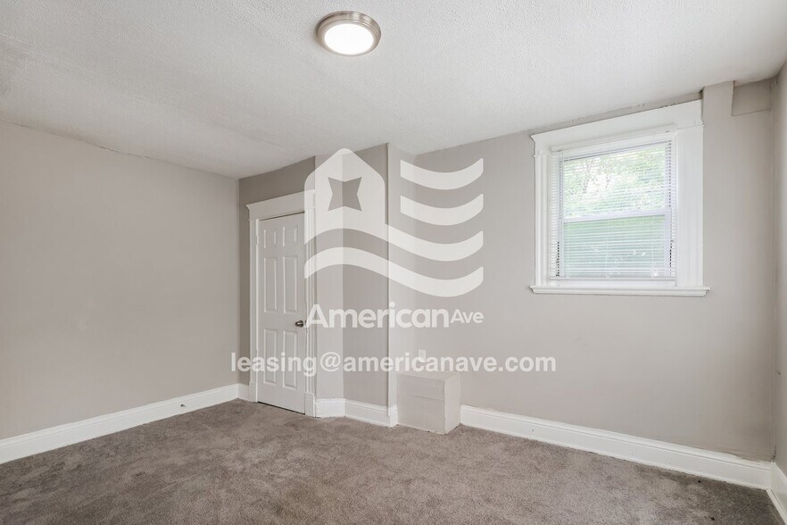 Building Photo - 760 Chateau Ave