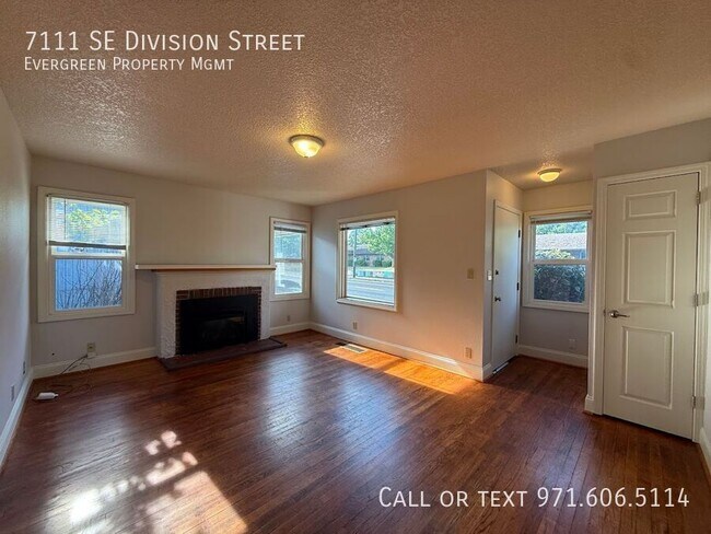 Building Photo - 7111 SE Division St