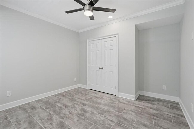 Building Photo - 770 Glastonbury Ct