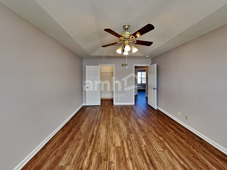 Building Photo - 214 Turnbridge Dr