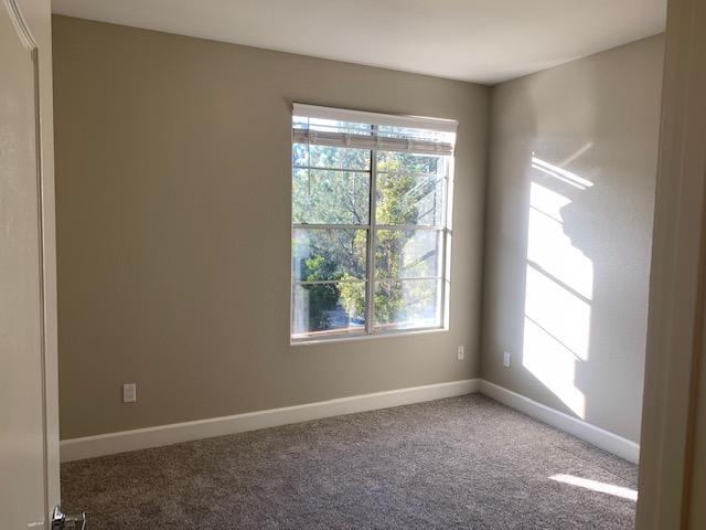 Building Photo - 3544 Caminito El Rincon