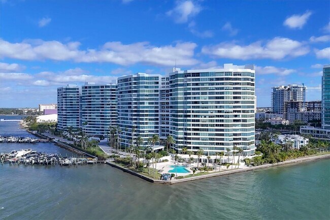 Building Photo - 888 Blvd of the Arts