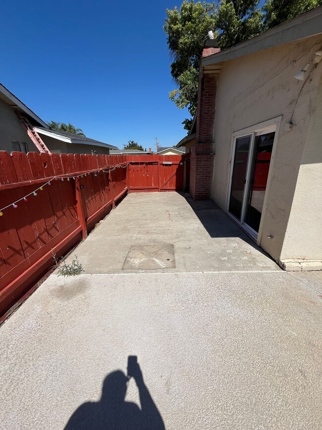 Building Photo - Coming Soon!!! 3-Bedroom, 2-Bathroom Home for Rent