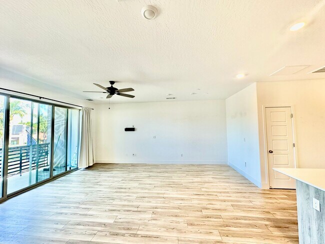 Building Photo - Newly Built Clovis 3/2