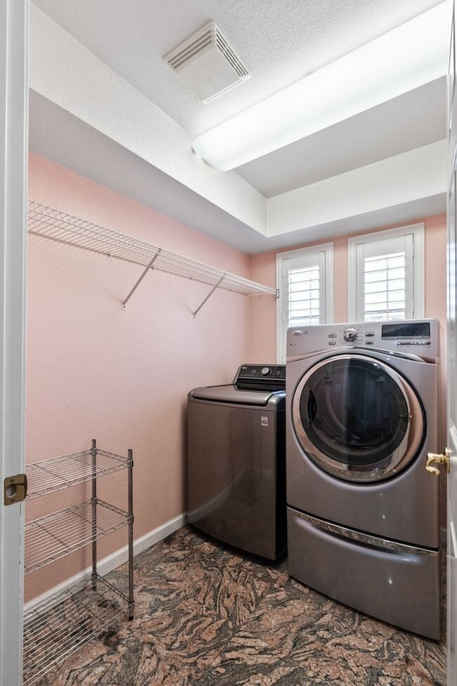 Building Photo - Your Next Home Is Ready!