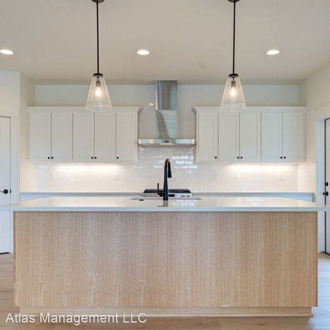 Building Photo - 3 br, 3 bath House - 2819 Inna Ave NW