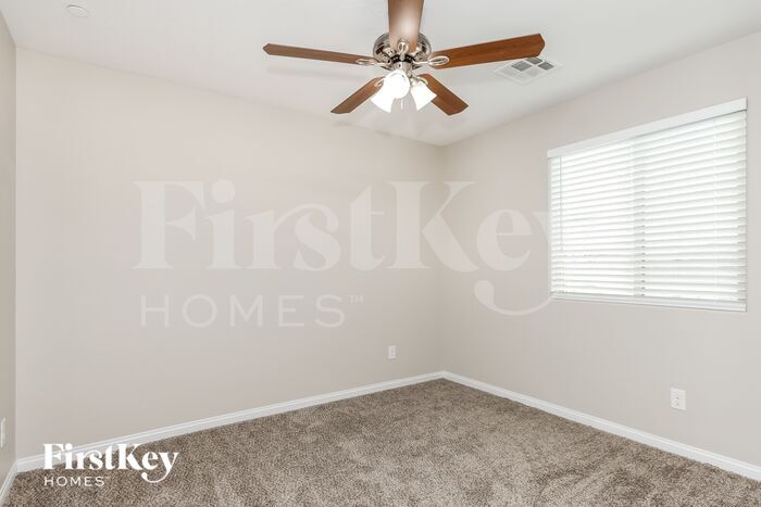 Building Photo - 2265 Sky Island Dr