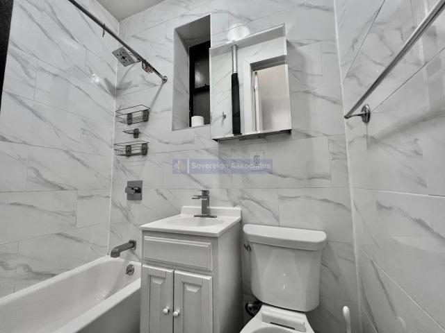 Building Photo - 2 bedroom in NEW YORK NY 10032