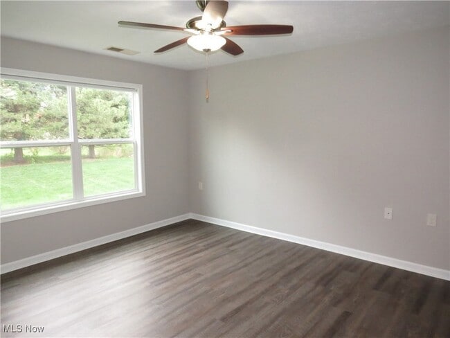 Building Photo - 1751 Blase Nemeth Rd