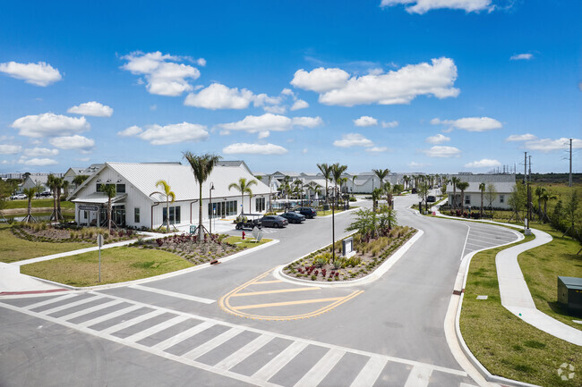 Building Photo - The Cottages at Tradition (new)
